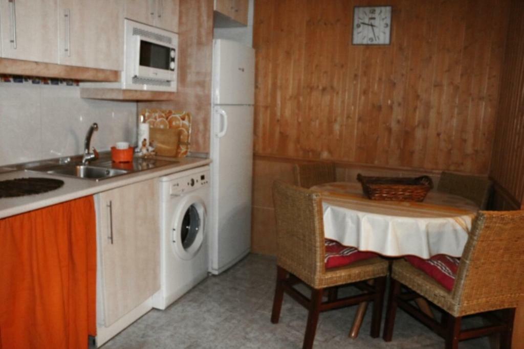 Casa Rural Los 2 Yugos Navaluenga Ngoại thất bức ảnh