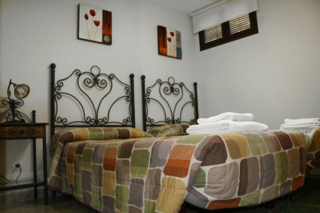 Casa Rural Los 2 Yugos Navaluenga Ngoại thất bức ảnh