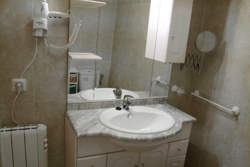 Casa Rural Los 2 Yugos Navaluenga Ngoại thất bức ảnh